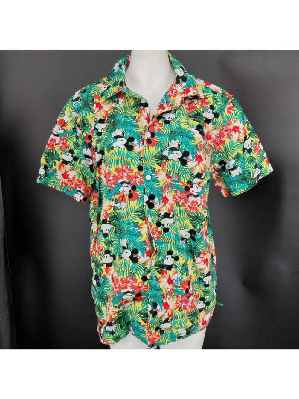 Disney Shirt Mens Medium Mickey Mouse Hawaiian Tropical Button Up Travel Dad - Picture 2 of 12